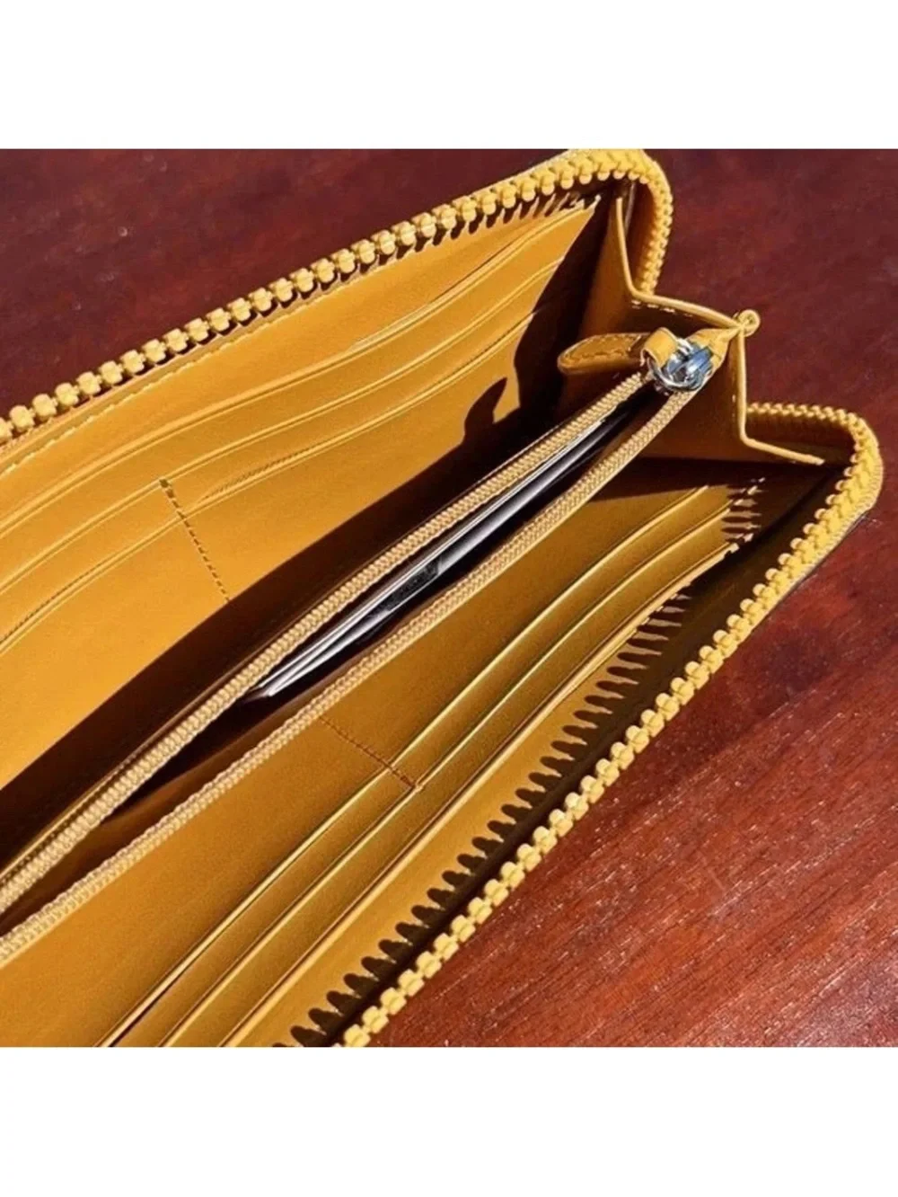 NWT Coach slim accordion wallet